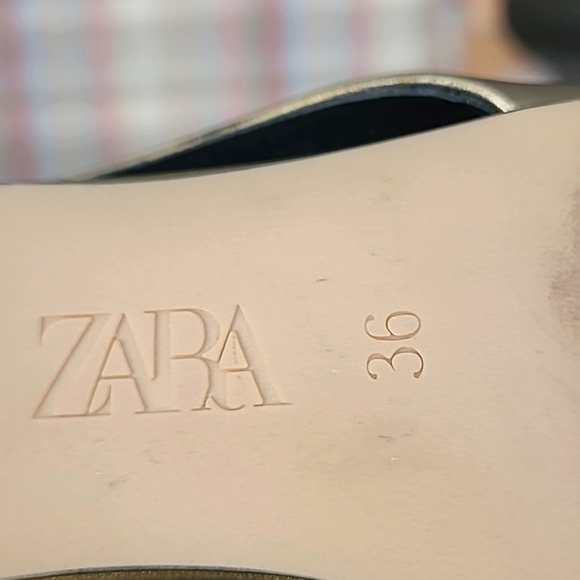 Zara Metallic Gold Genuine Leather Geometric Heel Sling Backs - Picture 4 of 8